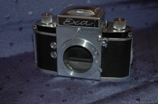Exa, lackiert